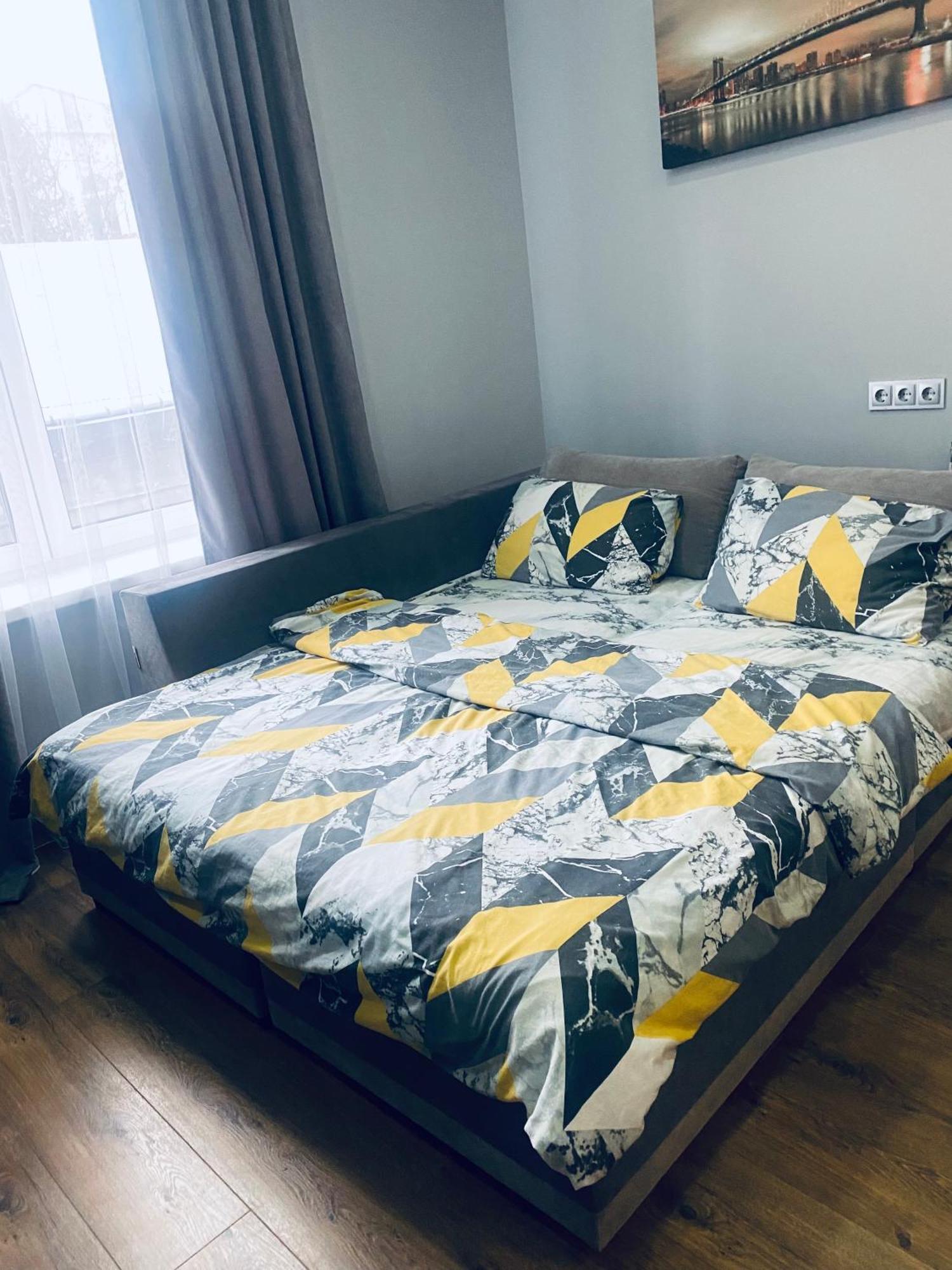 Loft Квартира В Центрі Львова Exteriör bild